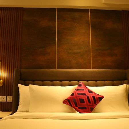 Dreamz Inn & Suites Zirakpur Dış mekan fotoğraf