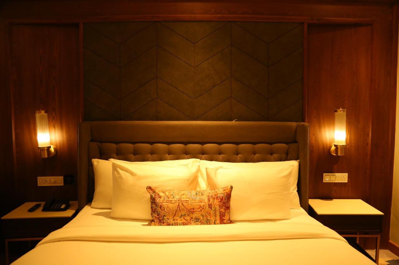 Dreamz Inn & Suites Zirakpur Dış mekan fotoğraf
