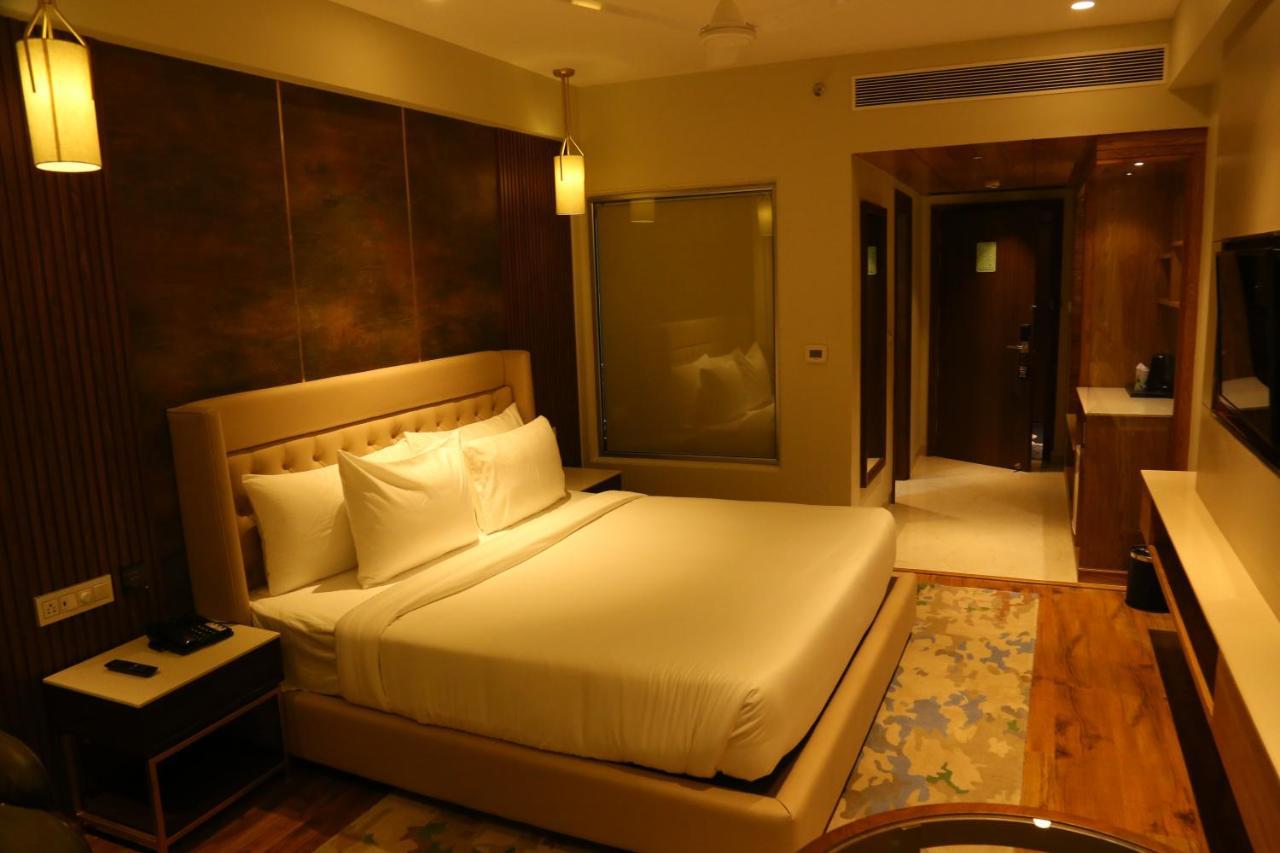 Dreamz Inn & Suites Zirakpur Dış mekan fotoğraf