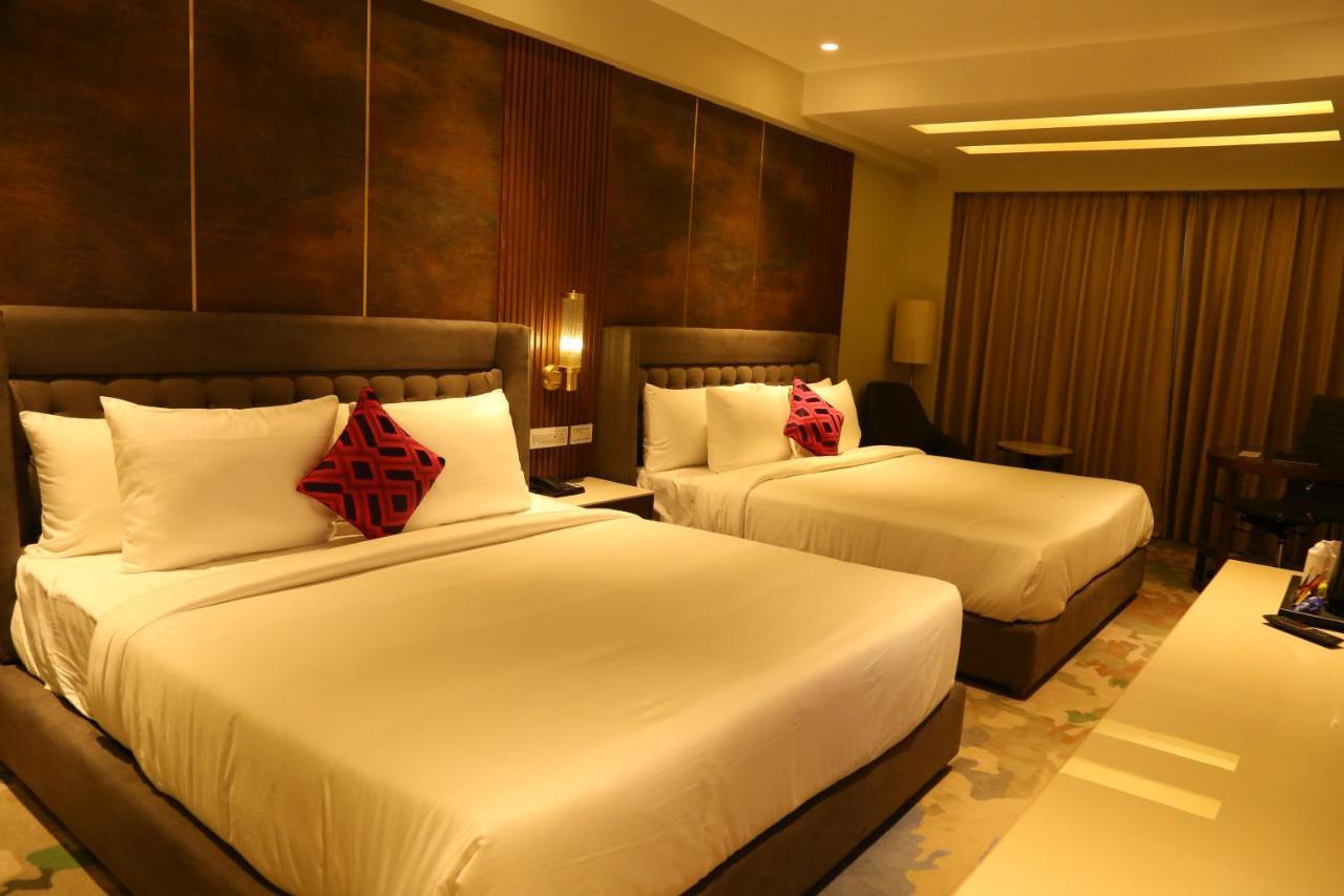 Dreamz Inn & Suites Zirakpur Dış mekan fotoğraf