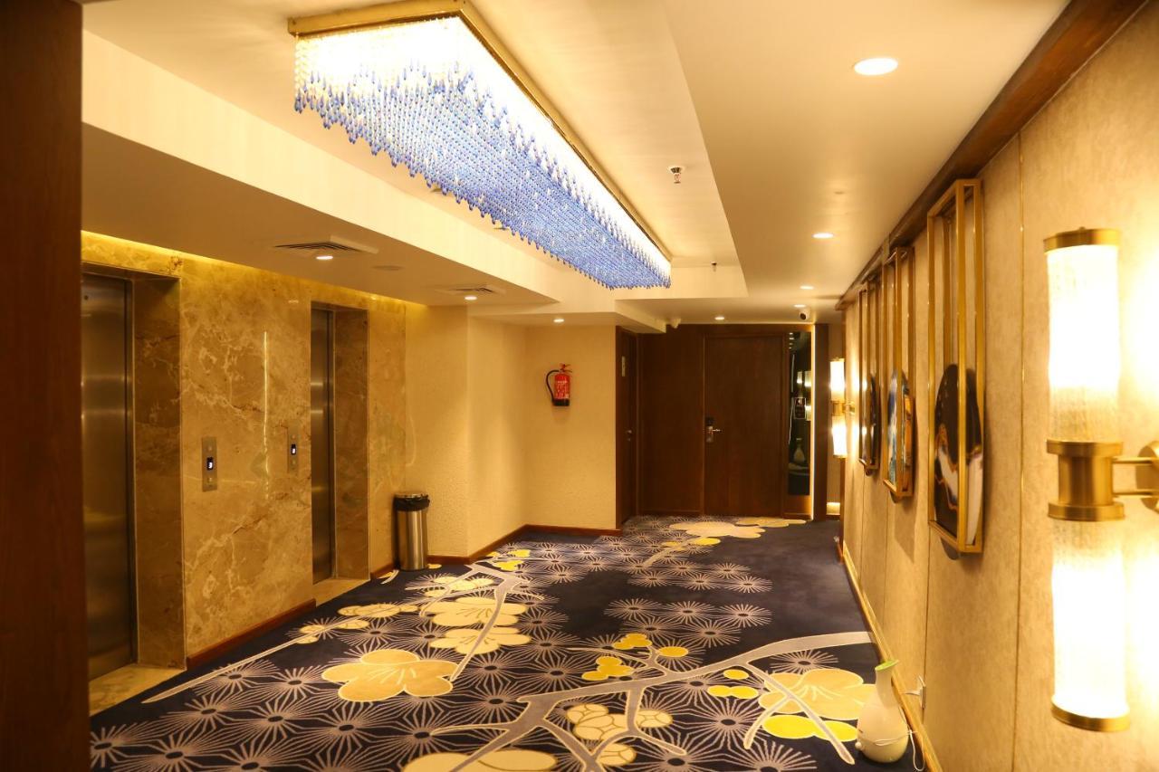 Dreamz Inn & Suites Zirakpur Dış mekan fotoğraf