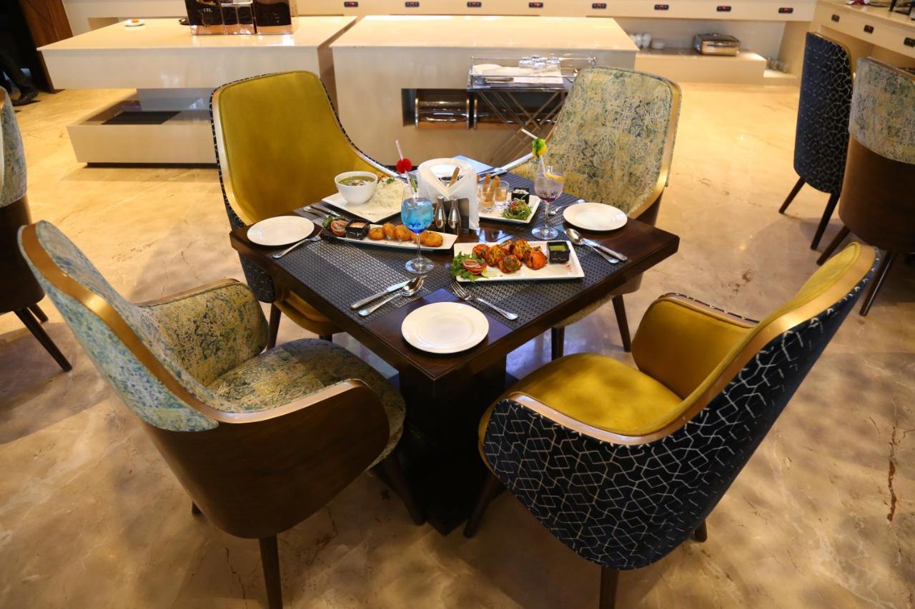 Dreamz Inn & Suites Zirakpur Dış mekan fotoğraf