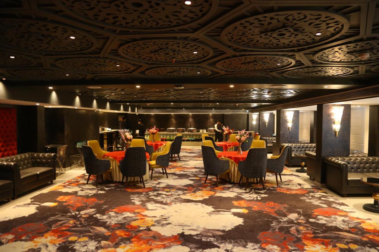Dreamz Inn & Suites Zirakpur Dış mekan fotoğraf