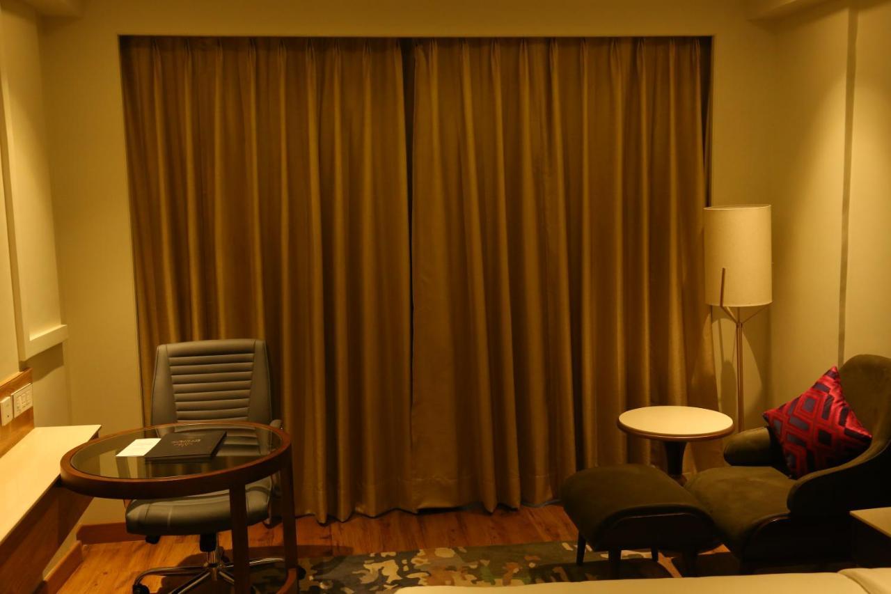 Dreamz Inn & Suites Zirakpur Dış mekan fotoğraf