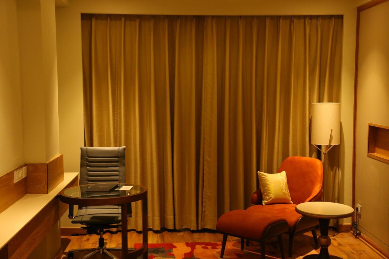Dreamz Inn & Suites Zirakpur Dış mekan fotoğraf