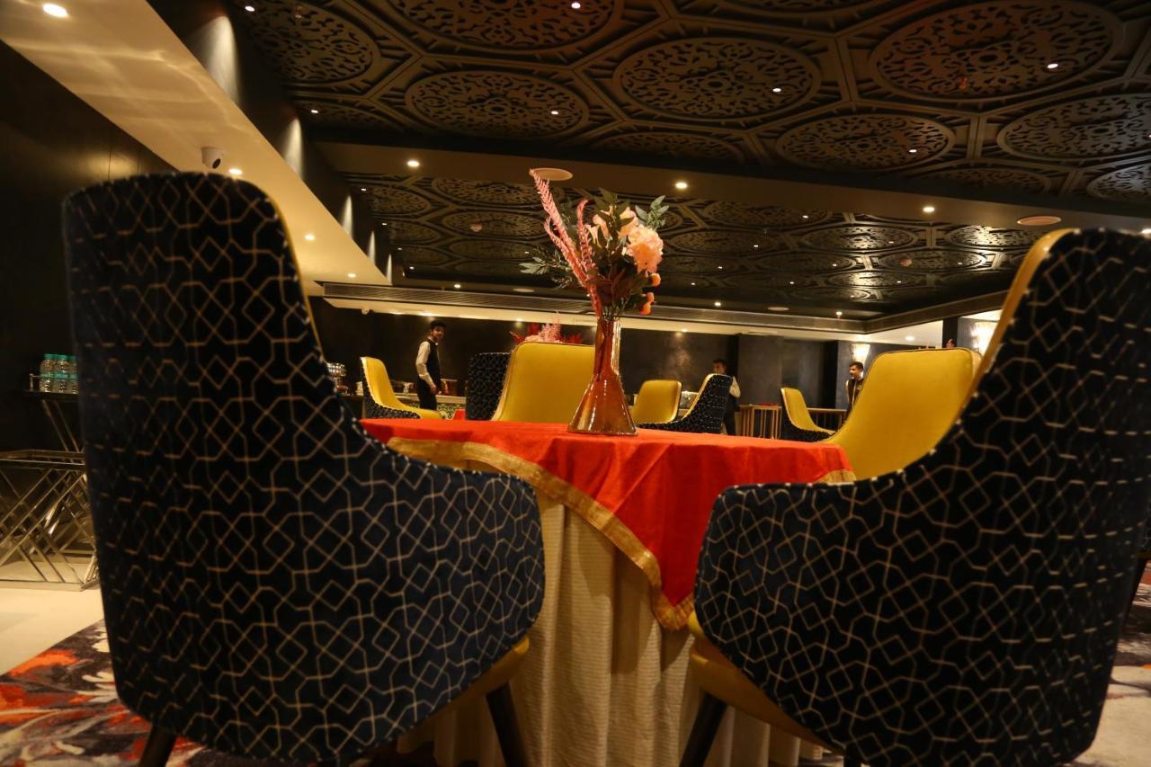 Dreamz Inn & Suites Zirakpur Dış mekan fotoğraf